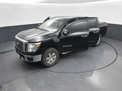 2017 Nissan Titan SV