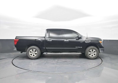 2017 Nissan Titan SV