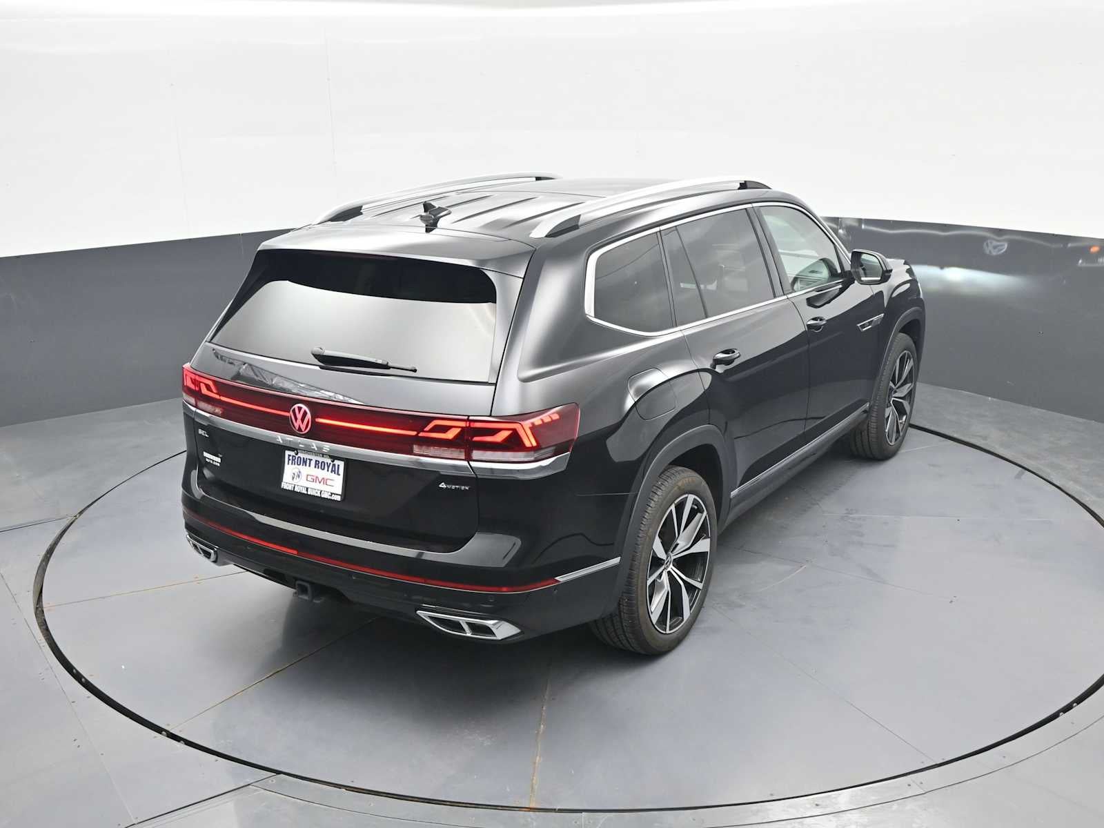 2026 Volkswagen Atlas 2.0T SEL Premium R-Line