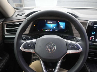 2025 Volkswagen Atlas 2.0T SEL Premium R-Line
