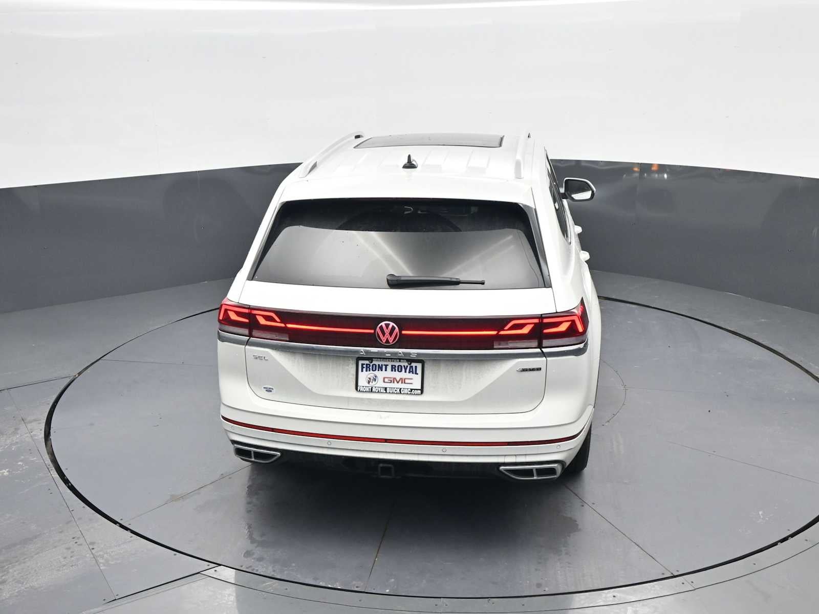 2025 Volkswagen Atlas 2.0T SEL Premium R-Line