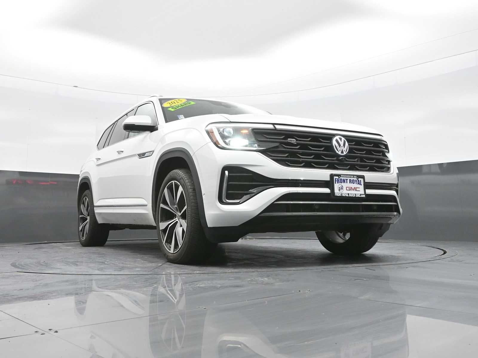 2025 Volkswagen Atlas 2.0T SEL Premium R-Line