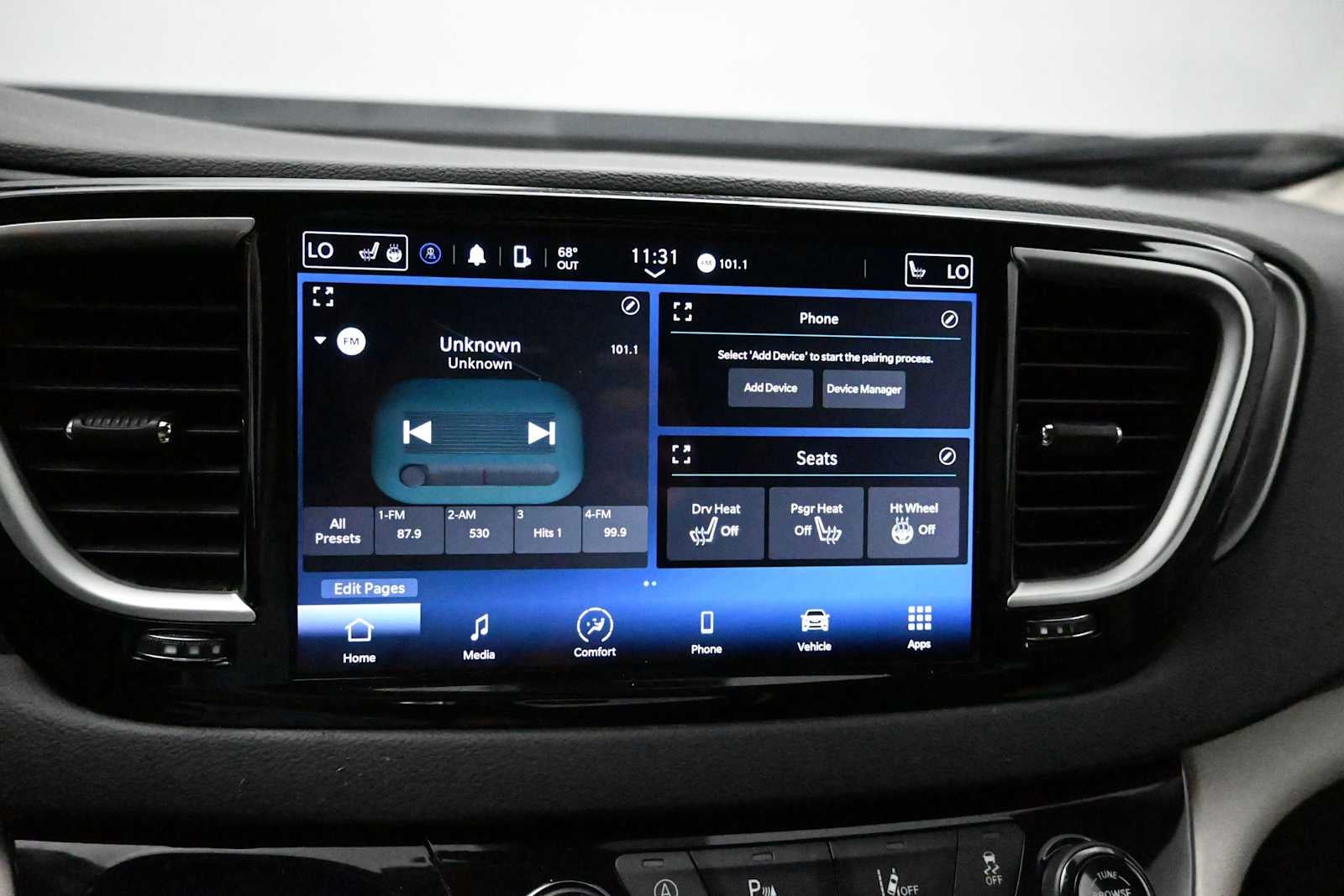 2023 Chrysler Pacifica Touring L
