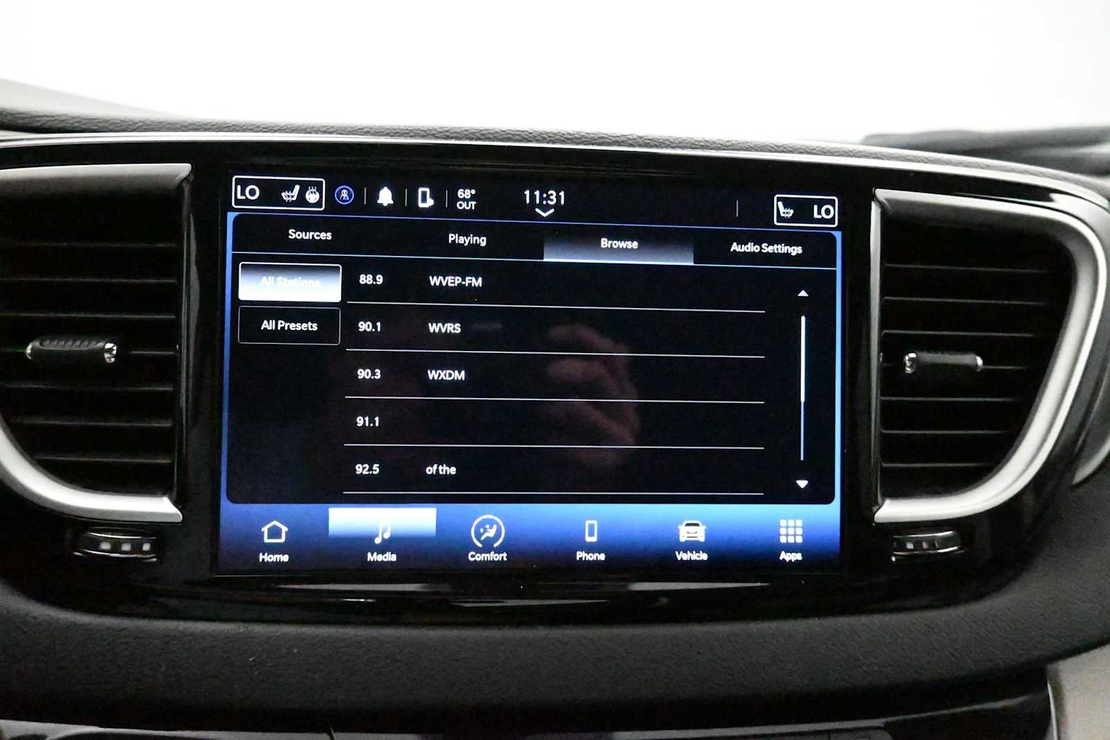 2023 Chrysler Pacifica Touring L