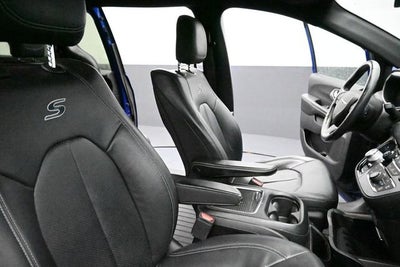 2019 Chrysler Pacifica Touring L Plus
