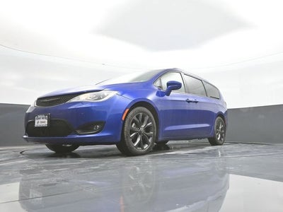 2019 Chrysler Pacifica Touring L Plus