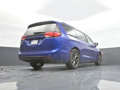 2019 Chrysler Pacifica Touring L Plus