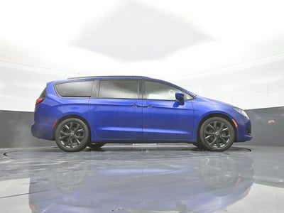 2019 Chrysler Pacifica Touring L Plus