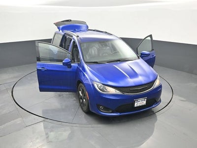 2019 Chrysler Pacifica Touring L Plus