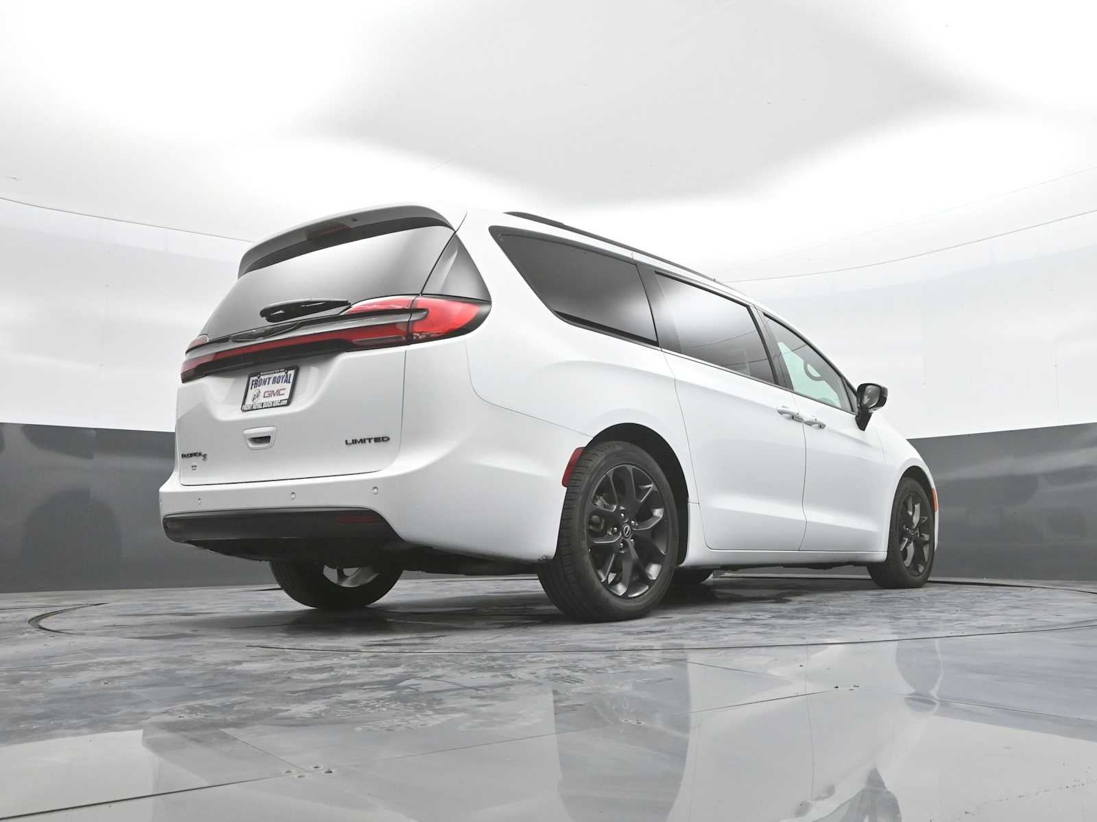 2025 Chrysler Pacifica Limited