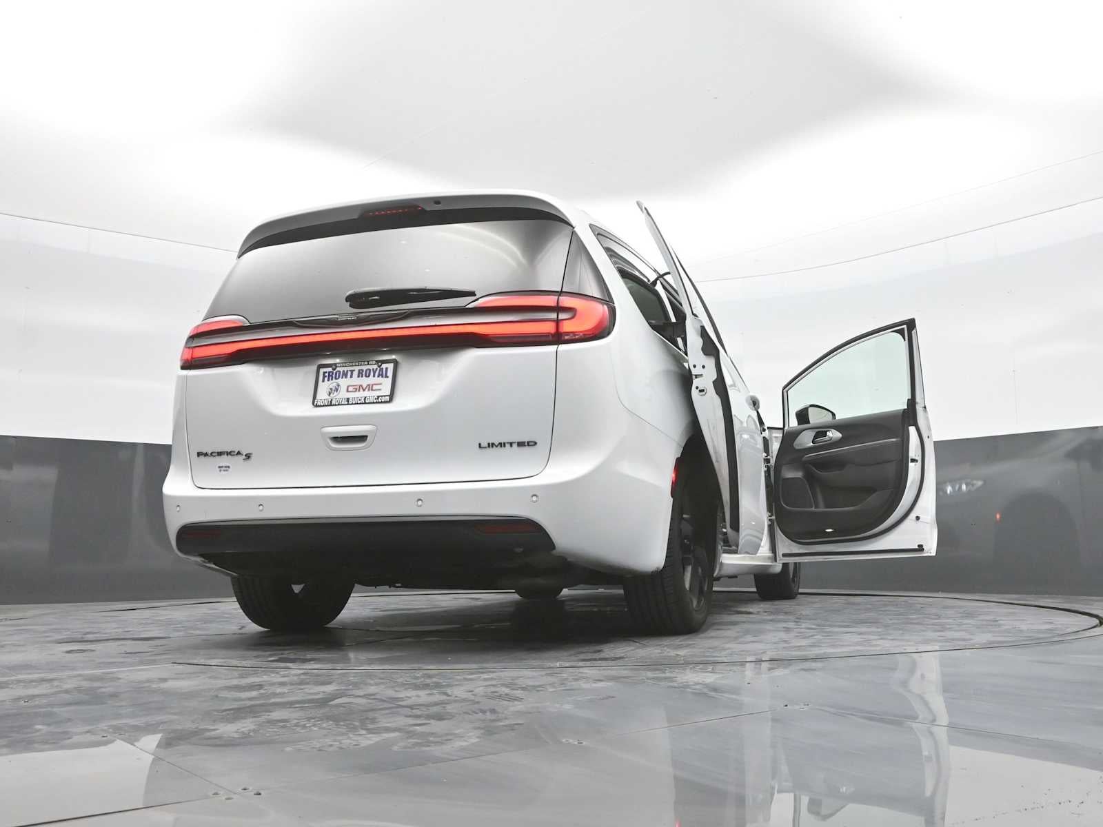 2025 Chrysler Pacifica Limited