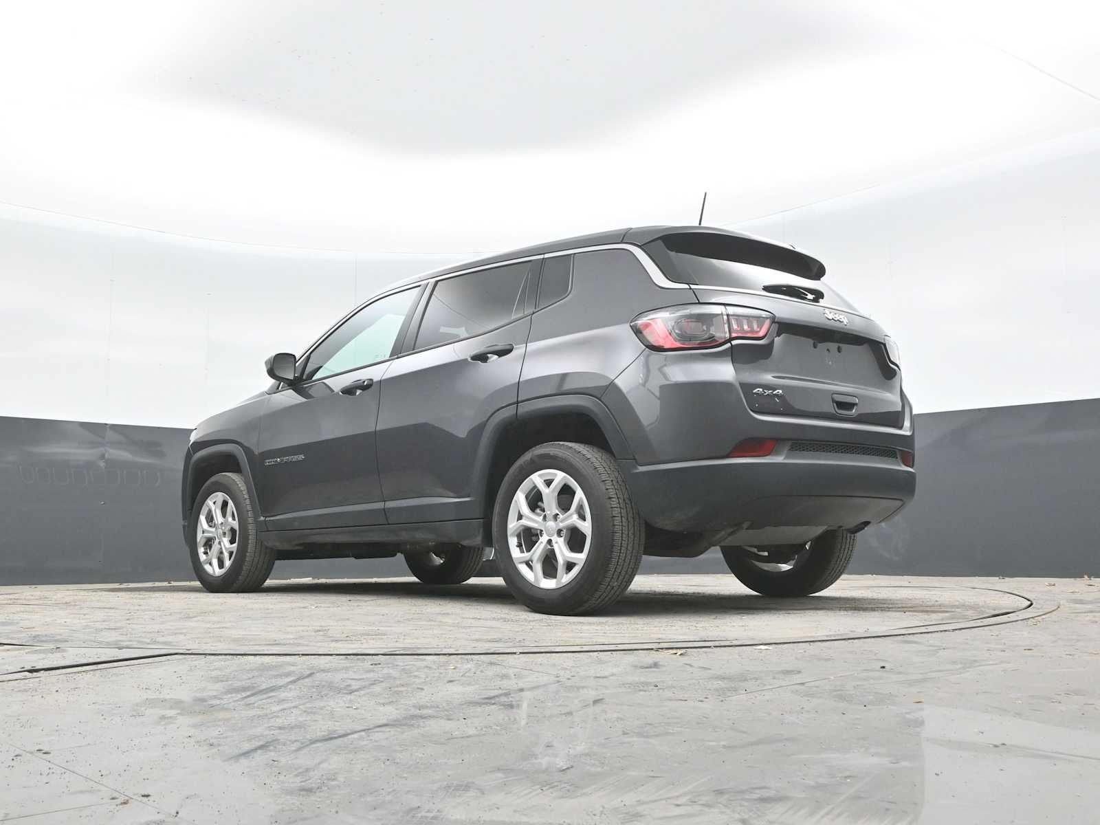2024 Jeep Compass Sport