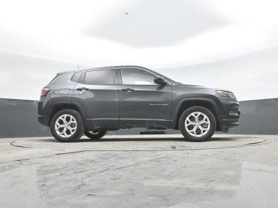 2024 Jeep Compass Sport