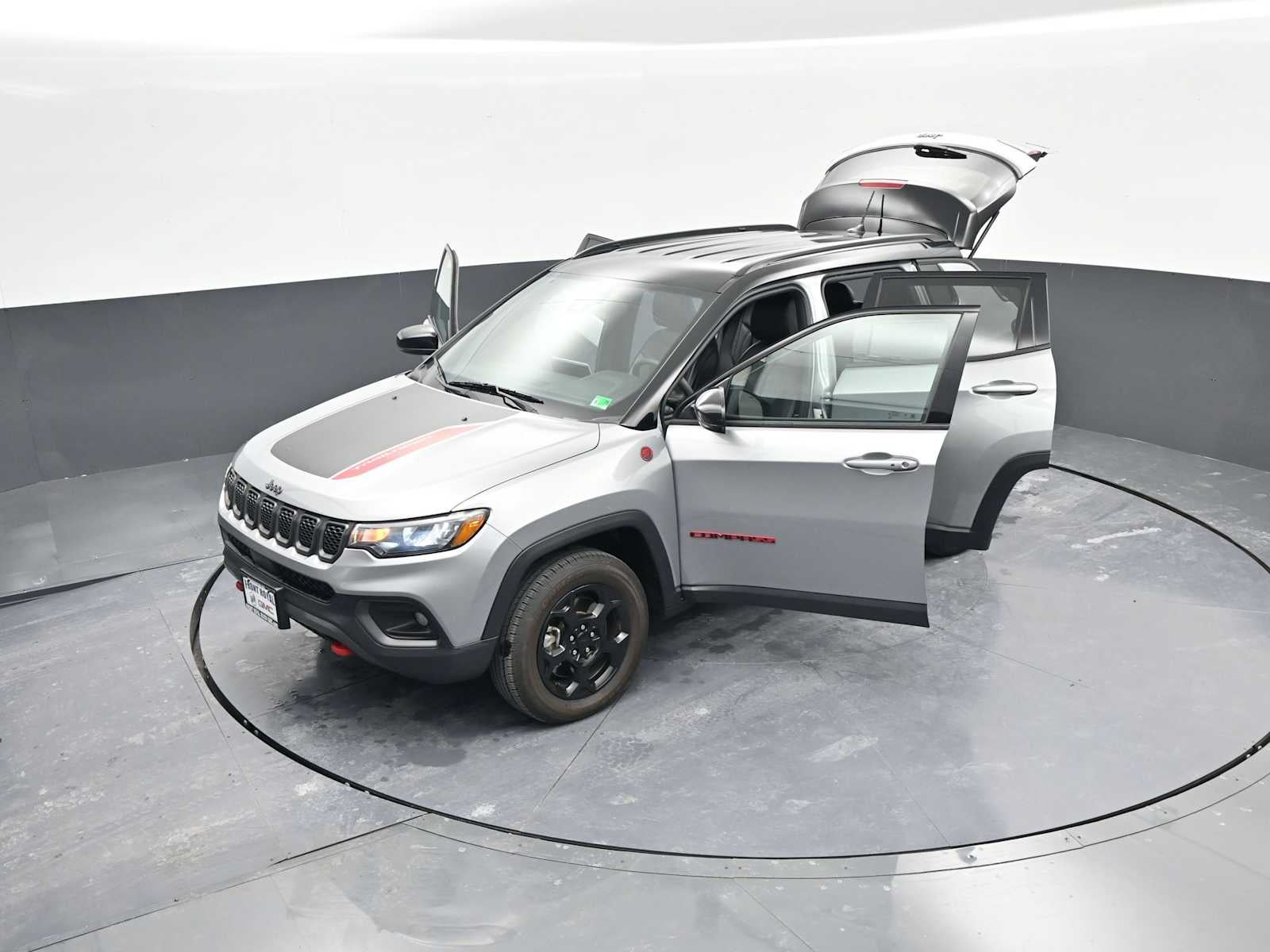 2023 Jeep Compass Trailhawk