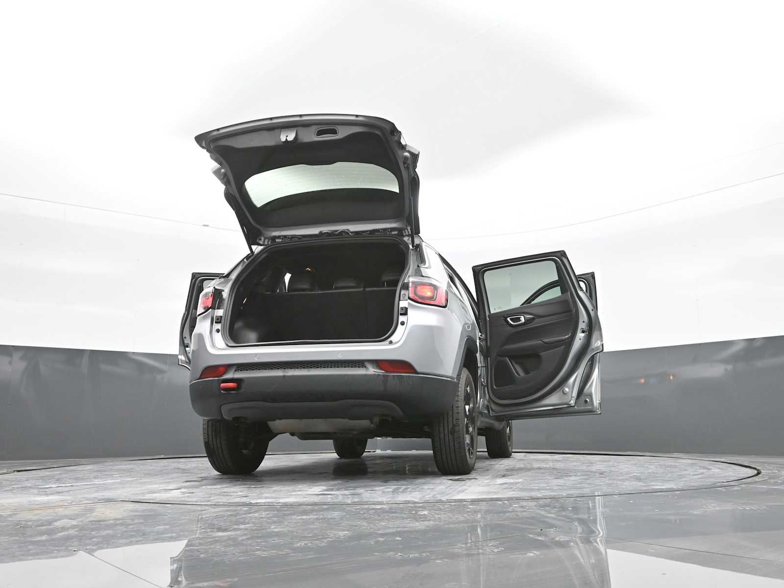 2023 Jeep Compass Trailhawk