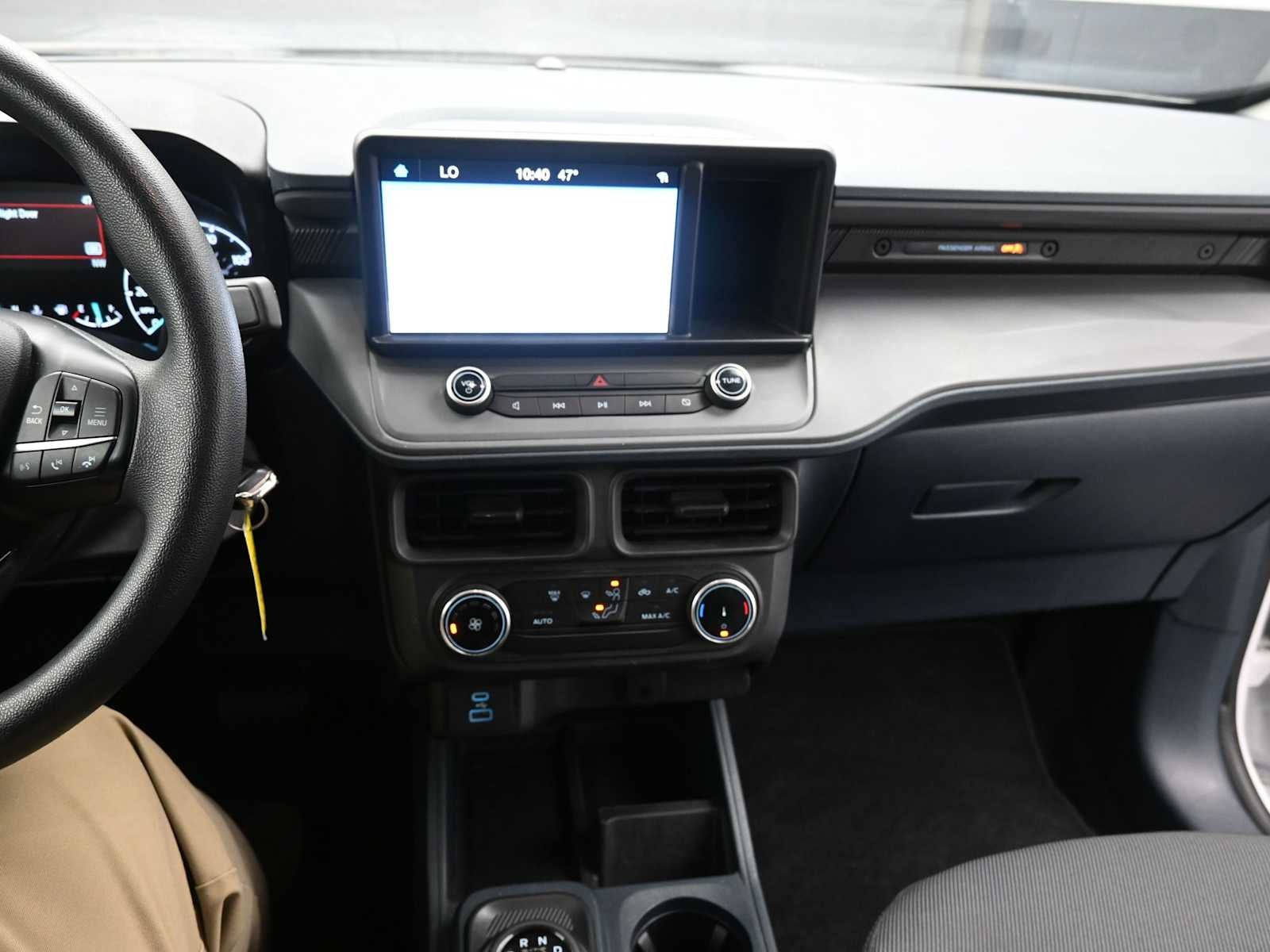 2023 Ford Maverick XL