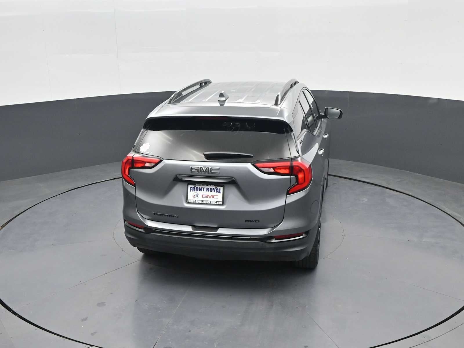 2021 GMC Terrain SLE