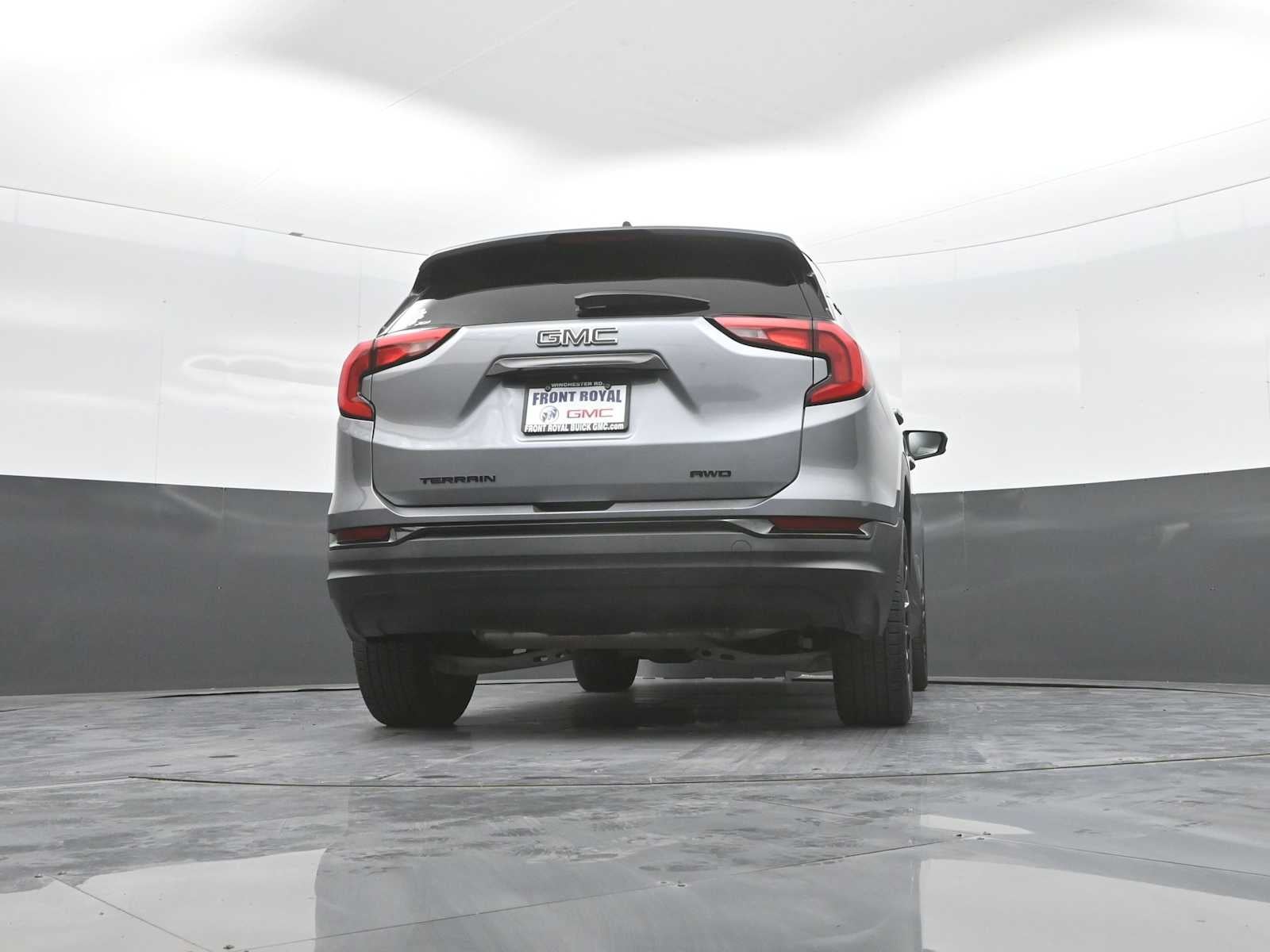 2021 GMC Terrain SLE