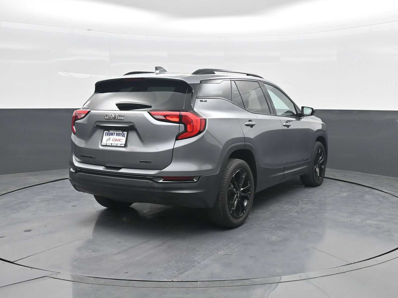 2021 GMC Terrain SLE