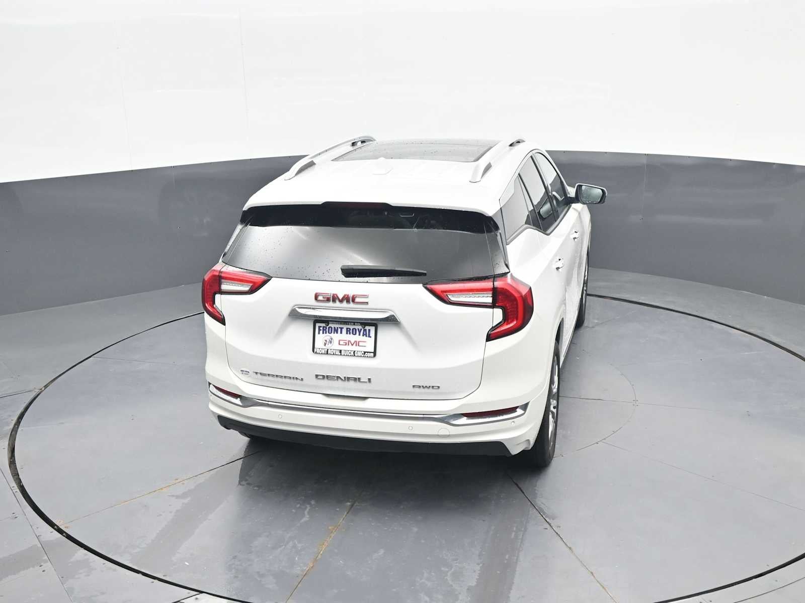 2024 GMC Terrain Denali