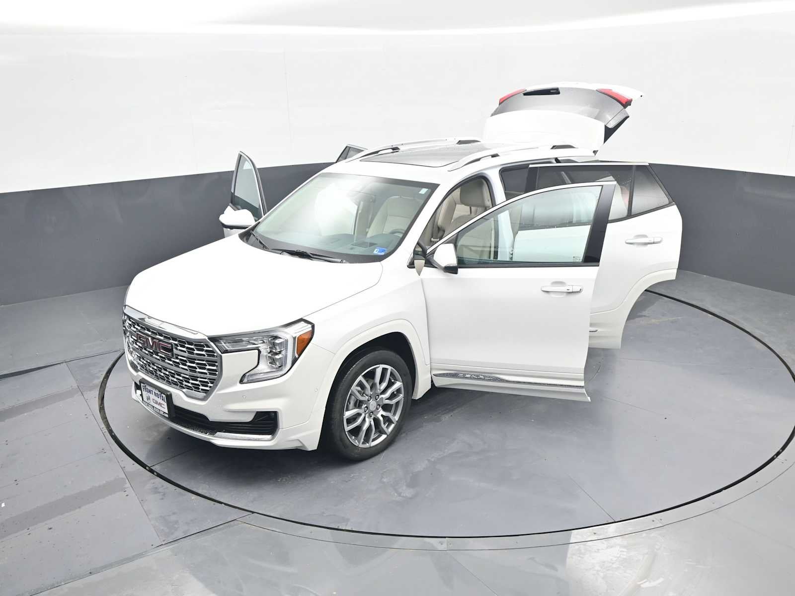 2024 GMC Terrain Denali