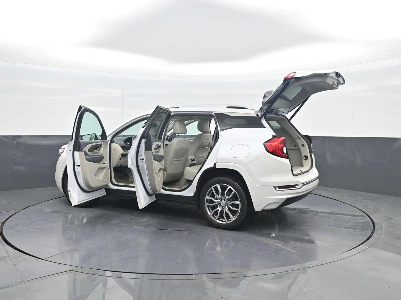 2024 GMC Terrain Denali