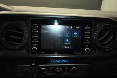 2022 Toyota Tacoma 4WD SR