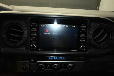 2022 Toyota Tacoma 4WD SR