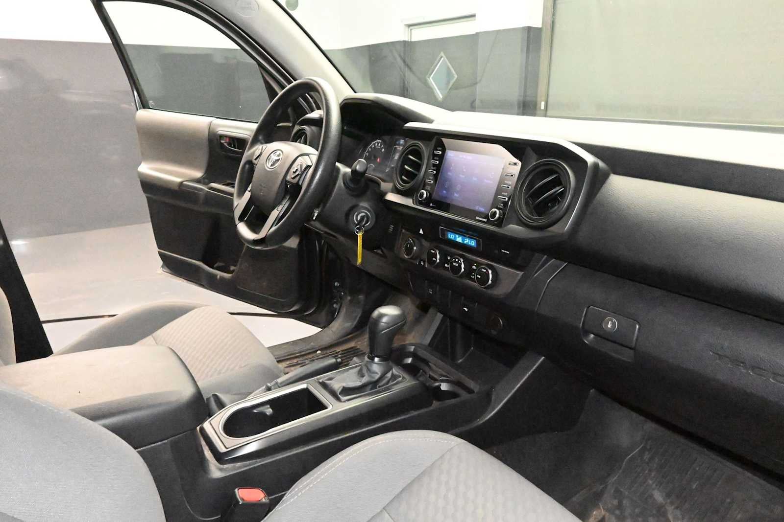 2022 Toyota Tacoma 4WD SR