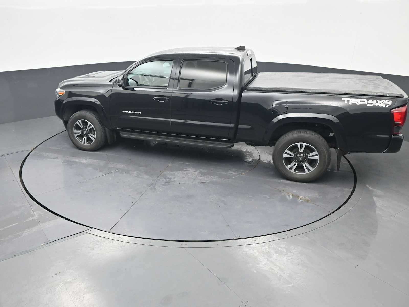 2019 Toyota Tacoma 4WD SR5