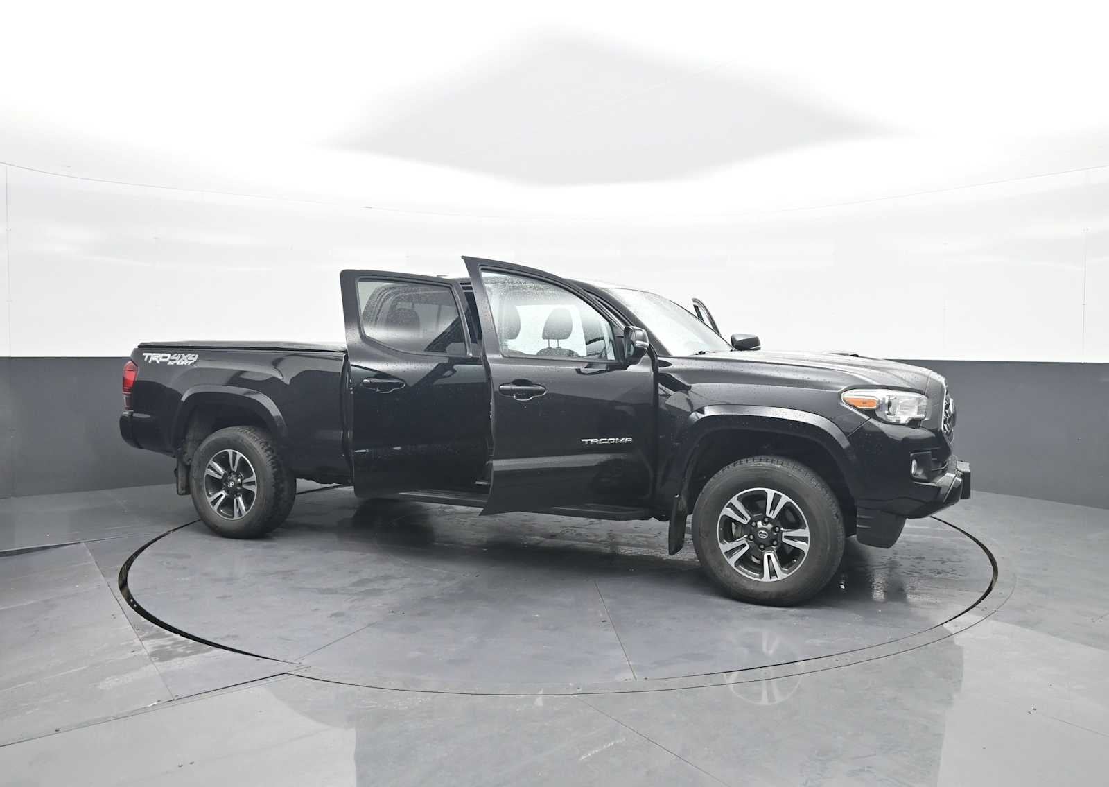 2019 Toyota Tacoma 4WD SR5