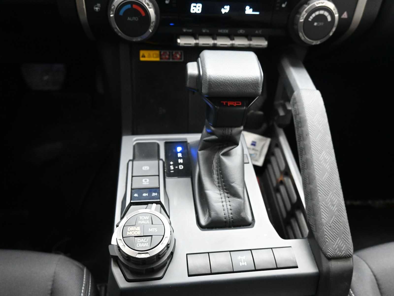 2024 Toyota Tacoma 4WD SR5