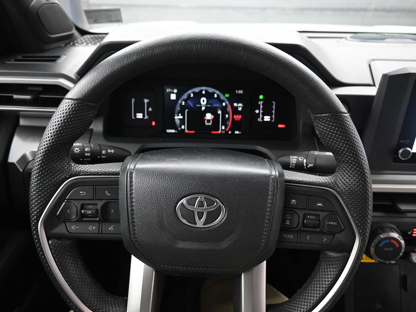 2024 Toyota Tacoma 4WD SR5