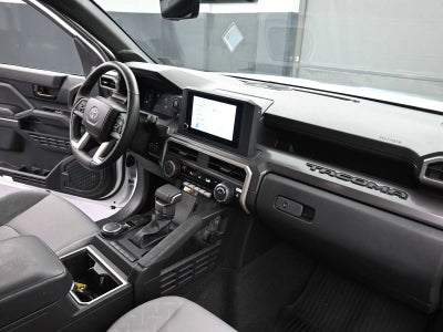 2024 Toyota Tacoma 4WD SR5