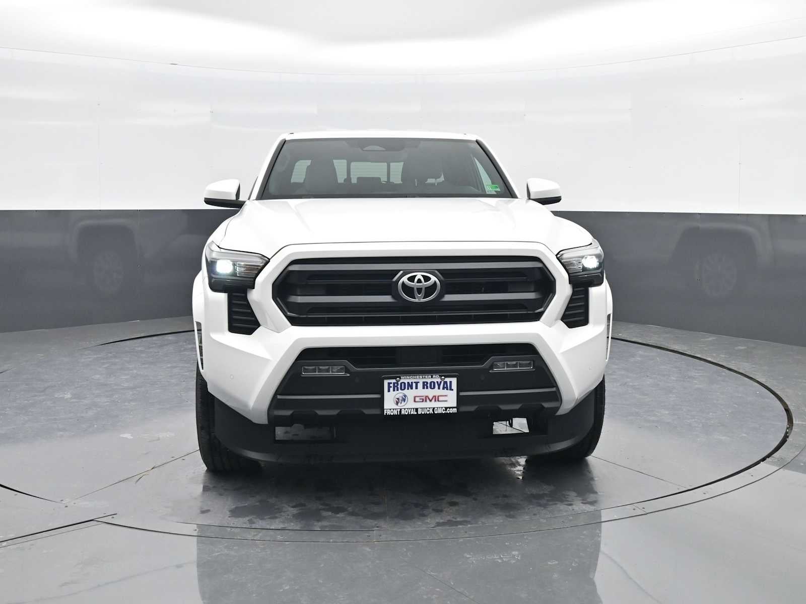 2024 Toyota Tacoma 4WD SR5