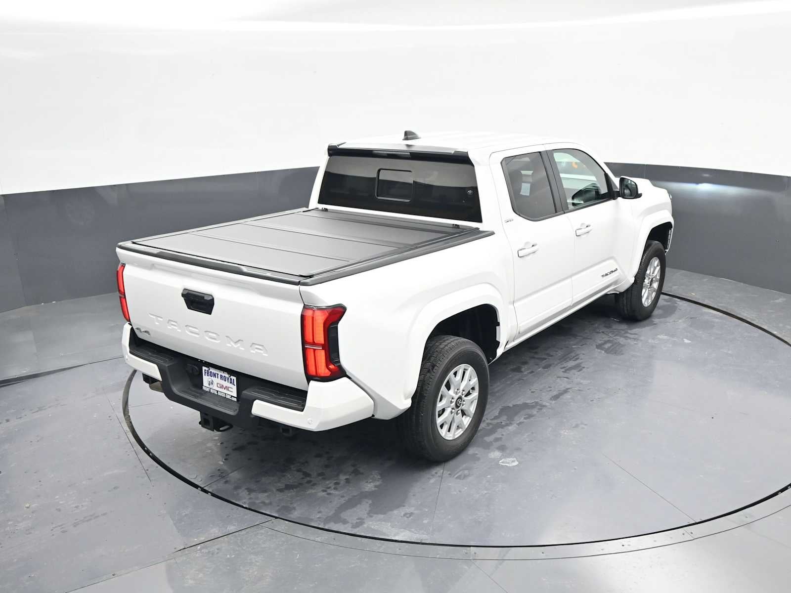 2024 Toyota Tacoma 4WD SR5