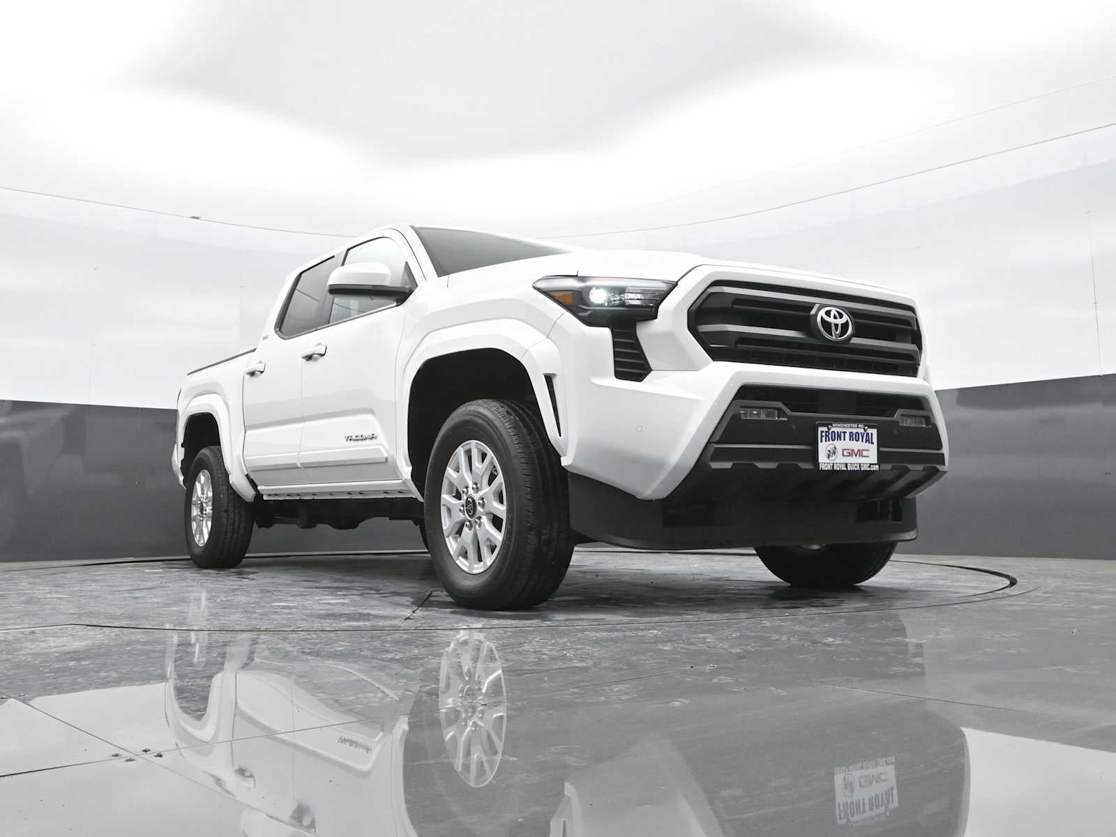 2024 Toyota Tacoma 4WD SR5