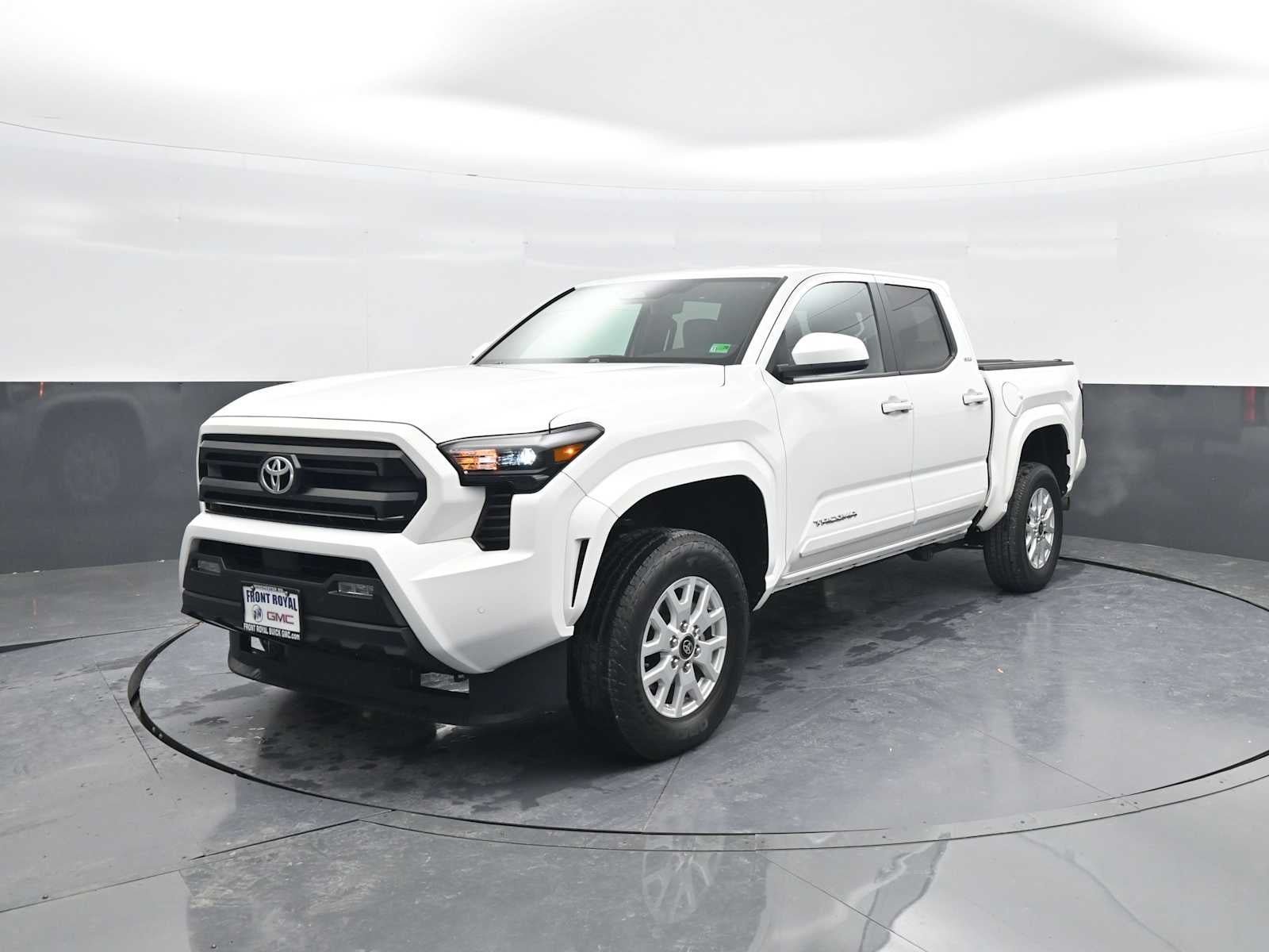 2024 Toyota Tacoma 4WD SR5