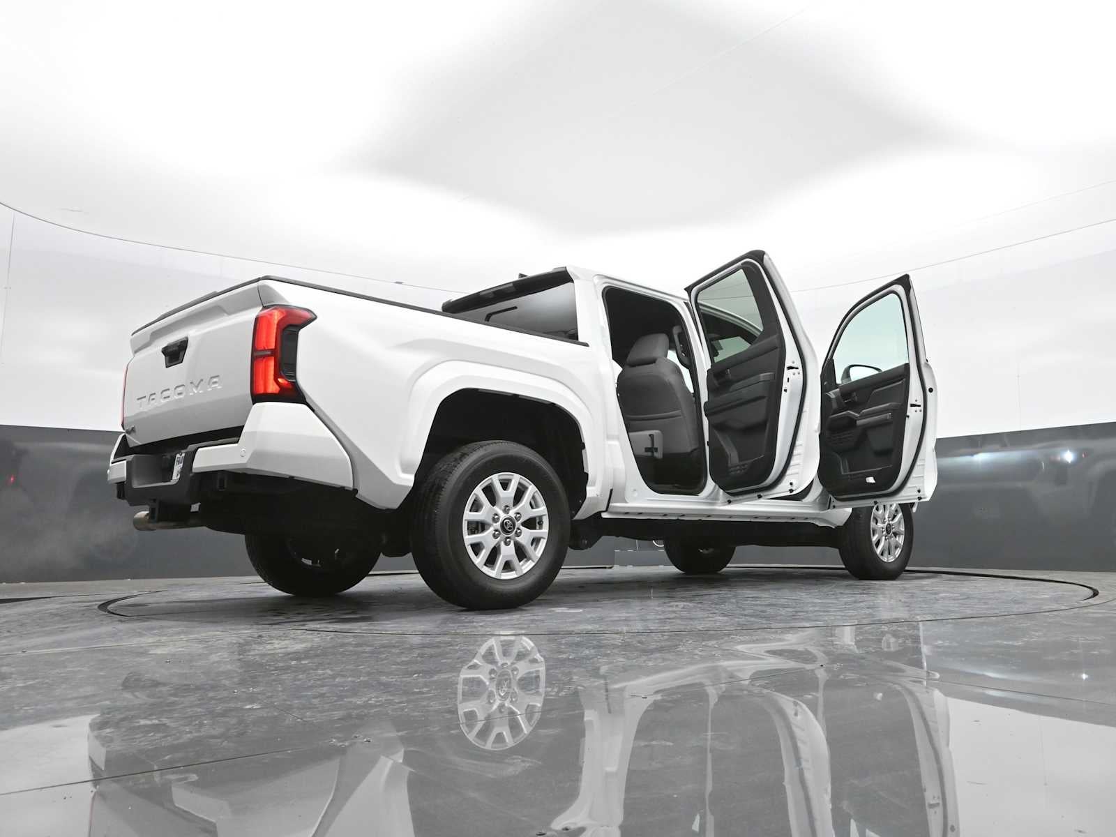 2024 Toyota Tacoma 4WD SR5