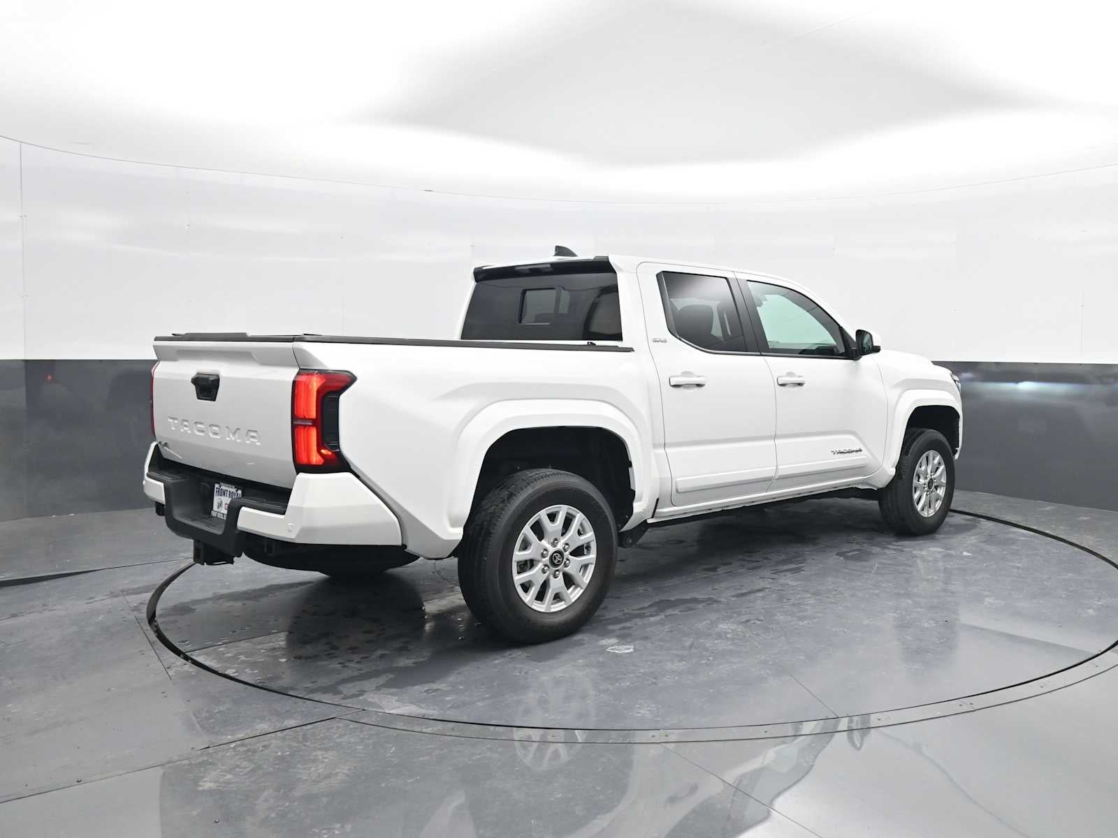 2024 Toyota Tacoma 4WD SR5