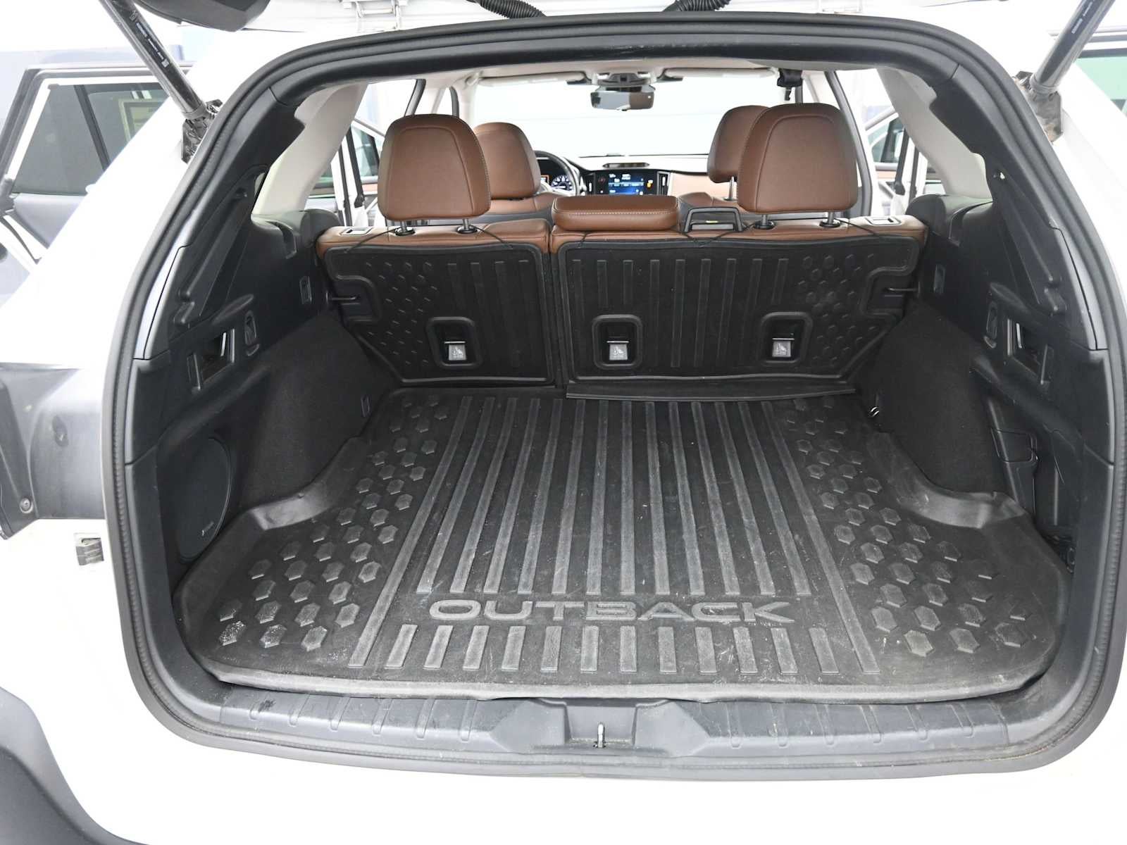 2023 Subaru Outback Touring XT