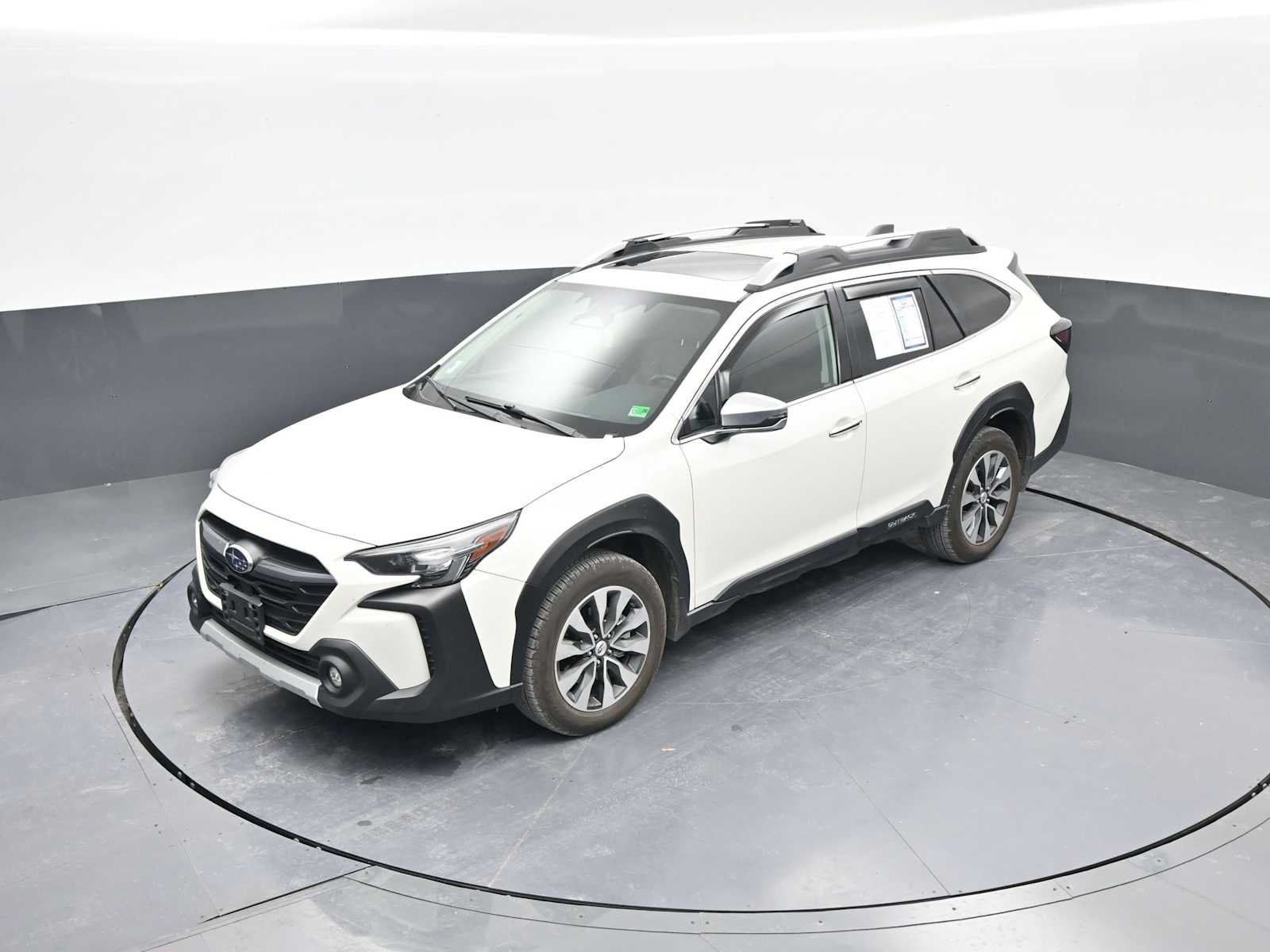 2023 Subaru Outback Touring XT
