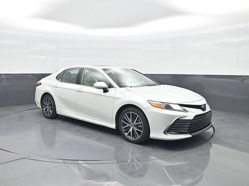 2024 Toyota Camry Hybrid XLE