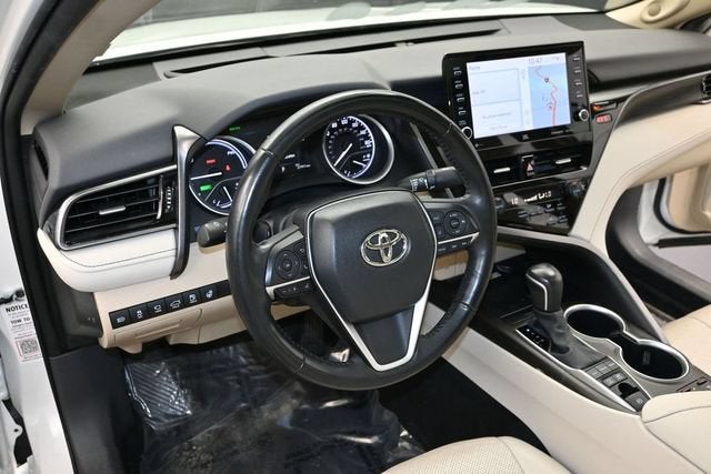 2024 Toyota Camry Hybrid XLE