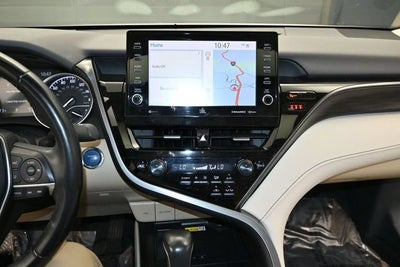 2024 Toyota Camry Hybrid XLE