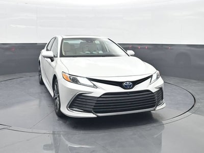 2024 Toyota Camry Hybrid XLE