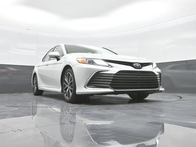 2024 Toyota Camry Hybrid XLE