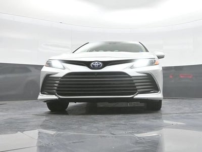 2024 Toyota Camry Hybrid XLE