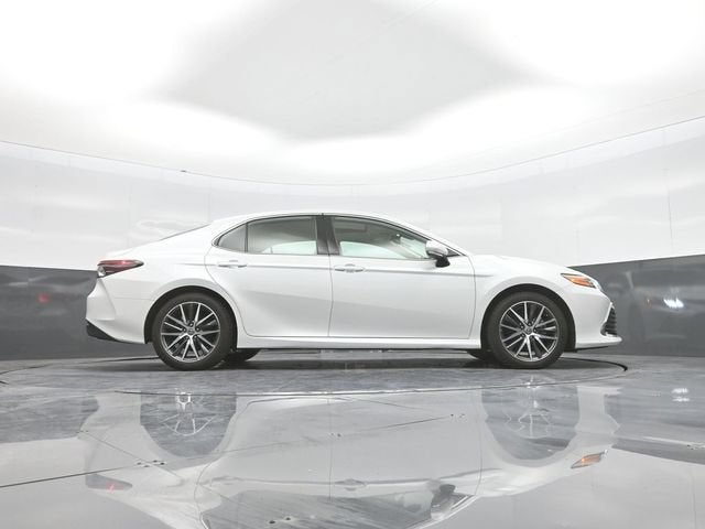 2024 Toyota Camry Hybrid XLE