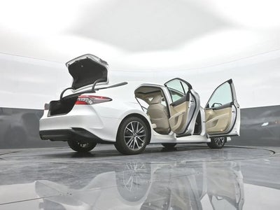 2024 Toyota Camry Hybrid XLE
